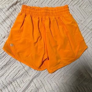 lululemon hotty-hot athletica Women's Orange Shorts